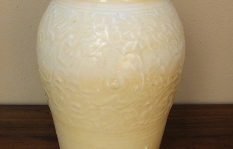 Esias Bosch, A Porcelain Lidded Jar (h 33cm)