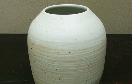 Esias Bosch, A Porcelain Vase (h 15cm)